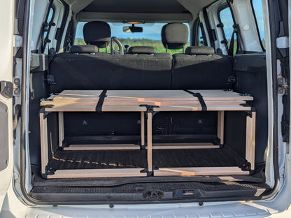 DIY Campingbox Anleitung  – Universelle Schlafplattform für jedes Auto